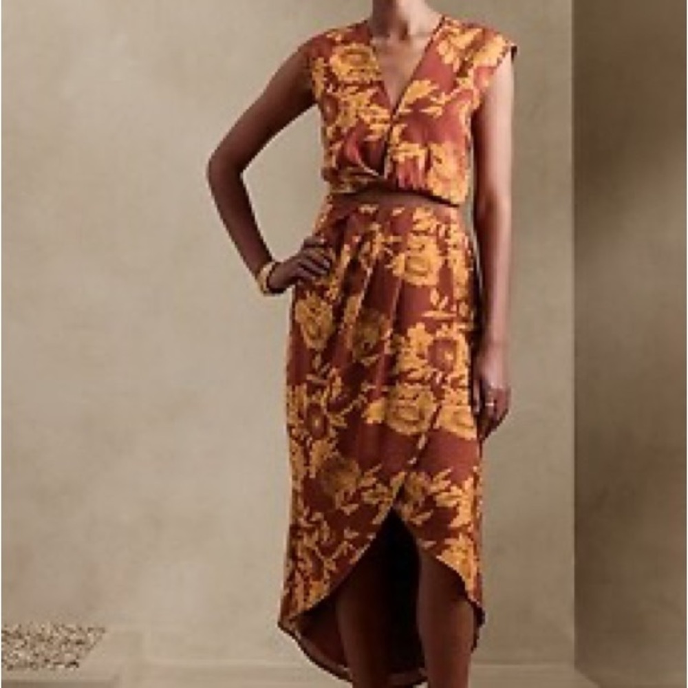 Banana Republic Floral Two-Piece Set | Crop Top (S) & Wrap Skirt (6)|